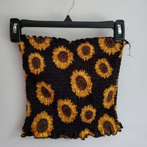 🍀FREE WITH BUNDLE sunflower tubetop